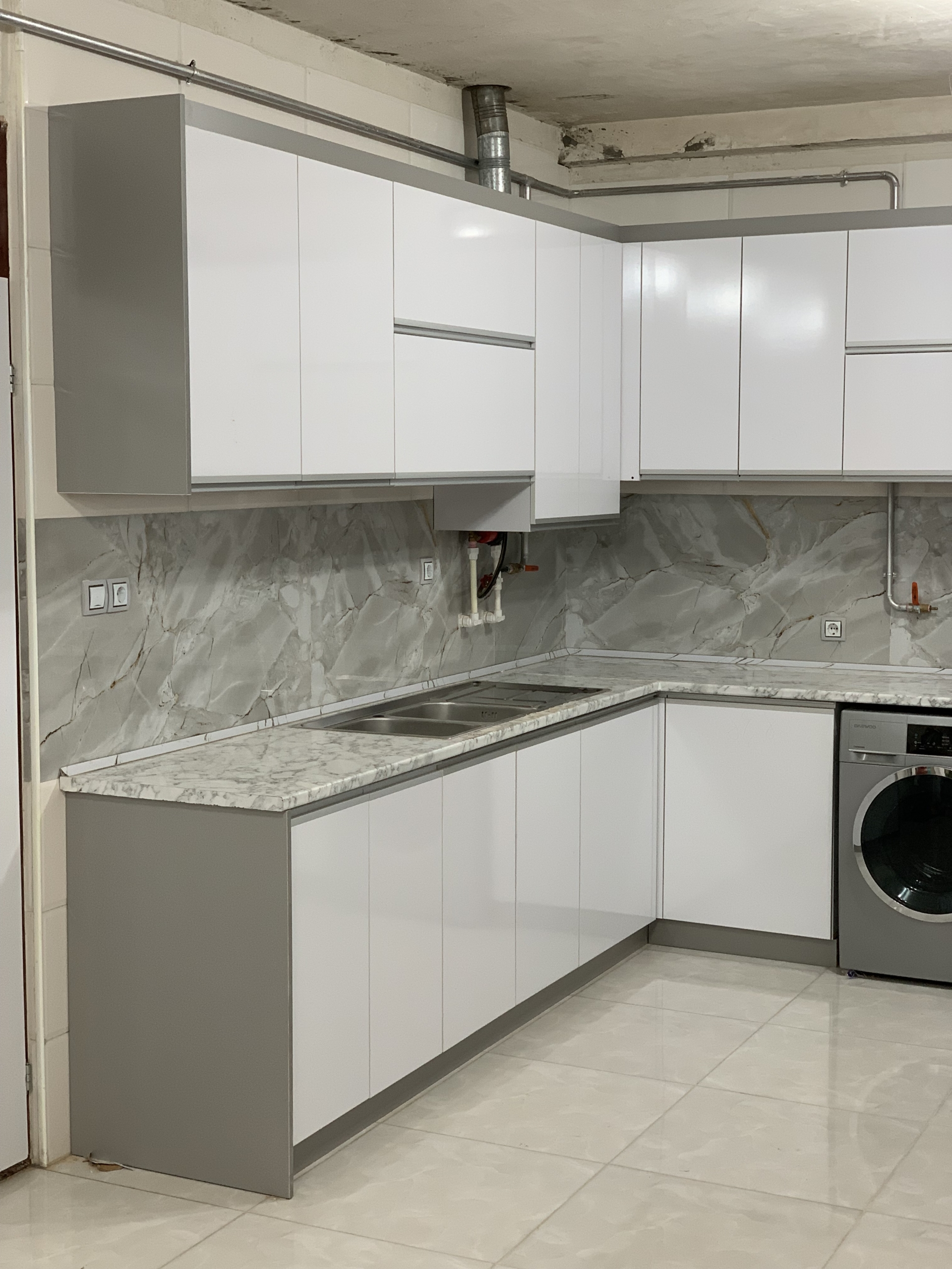 کابینت آشپزخانه دستگیره مخفی